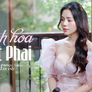 Cánh hoa nhạt phai